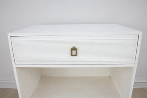 Zeugma FR874 White Small Chest