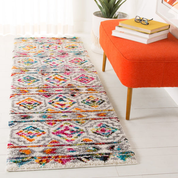 Safavieh Fiesta Shag 365 Power Loomed Polypropylene Pile Shag & Flokati Rug FSG365A-4SQ
