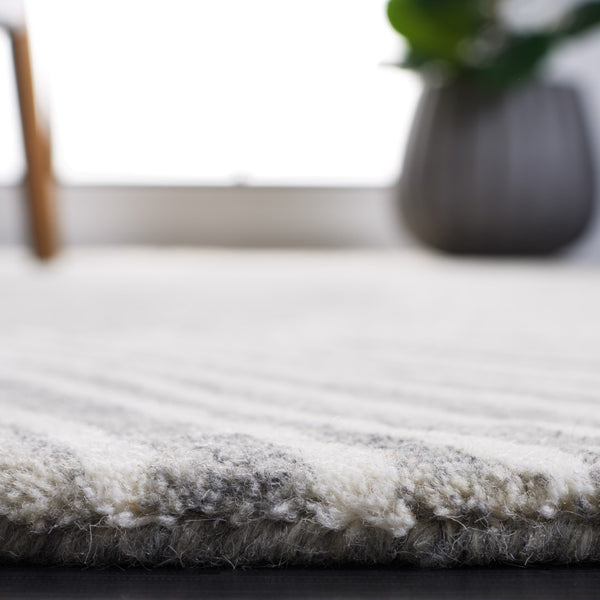 Safavieh Fifth Avenue 129 Hand Tufted 85% Wool/15% Cotton Contemporary Rug FTV129F-8