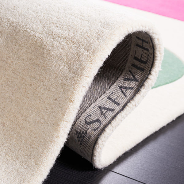 Safavieh Fifth Avenue 142 Hand Tufted 80% Wool/10% Polyester/10% Cotton Rug FTV142A-8