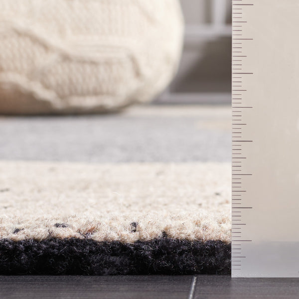 Safavieh Fifth Avenue 401 Hand Tufted Rug Beige / Grey 8' x 10'