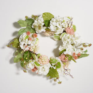 Safavieh Faux 28 Inch Hydrangea & Magnolia Wreath Green/White Vines / Plastic / Metal/ Satin FXP1031A