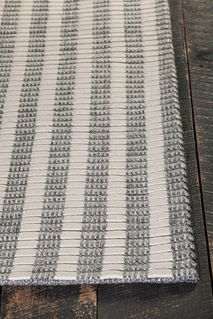 Chandra Rugs Gisela 70% Wool + 30% Viscose Hand-Woven Contemporary Rug Ivory 9' x 13'