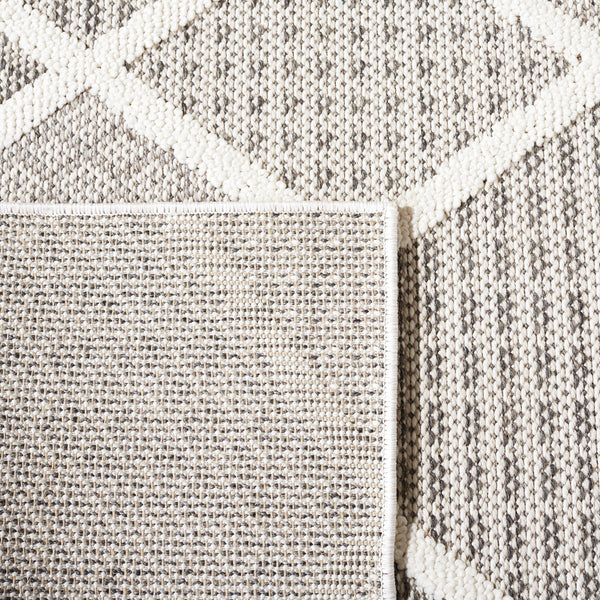 Safavieh Global 414 Power Loomed Polypropylene Modern Rug GLB414F-9