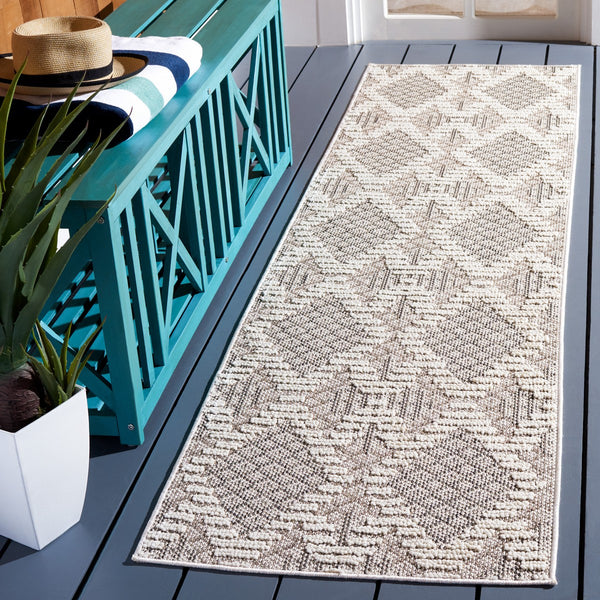 Safavieh Global 420 Power Loomed Polypropylene Modern Rug GLB420F-9