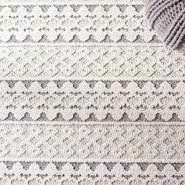 Safavieh Global 882 Power Loomed Polypropylene Pile Indoor/Outdoor Rug GLB882F-9