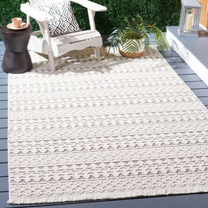 Safavieh Global 882 Power Loomed Polypropylene Pile Indoor/Outdoor Rug GLB882F-9