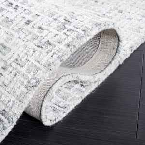 Safavieh Glamour 601 Modern Hand Tufted Rug Grey / Ivory GLM601F-8