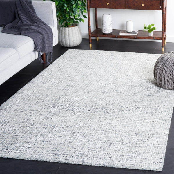 Safavieh Glamour 601 Modern Hand Tufted Rug Grey / Ivory GLM601F-8