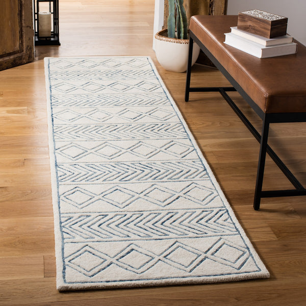 Glamour 633  Hand Tufted 100% New Zealand Wool Pile Rug Ivory / Blue