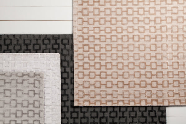 Chandra Rugs Hallie 100% Viscose Hand Woven Contemporary Rug Silver 7'9 x 10'6