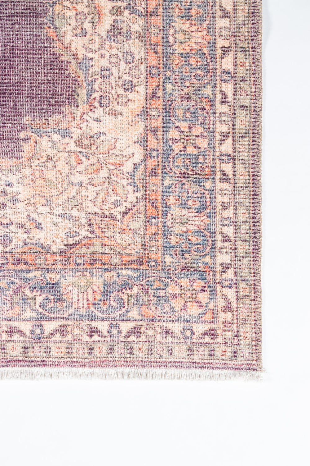 Momeni Helena HEL-5 Machine Made Traditional Medallion Indoor Area Rug Plum 8' x 10' HELENHEL-5PLM80A0