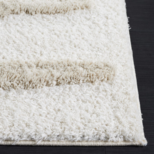 Safavieh Hi-Lo Shag 202 Polyester + Polypropylene Power Loomed Shag & Flokati Rug HLS202B-5