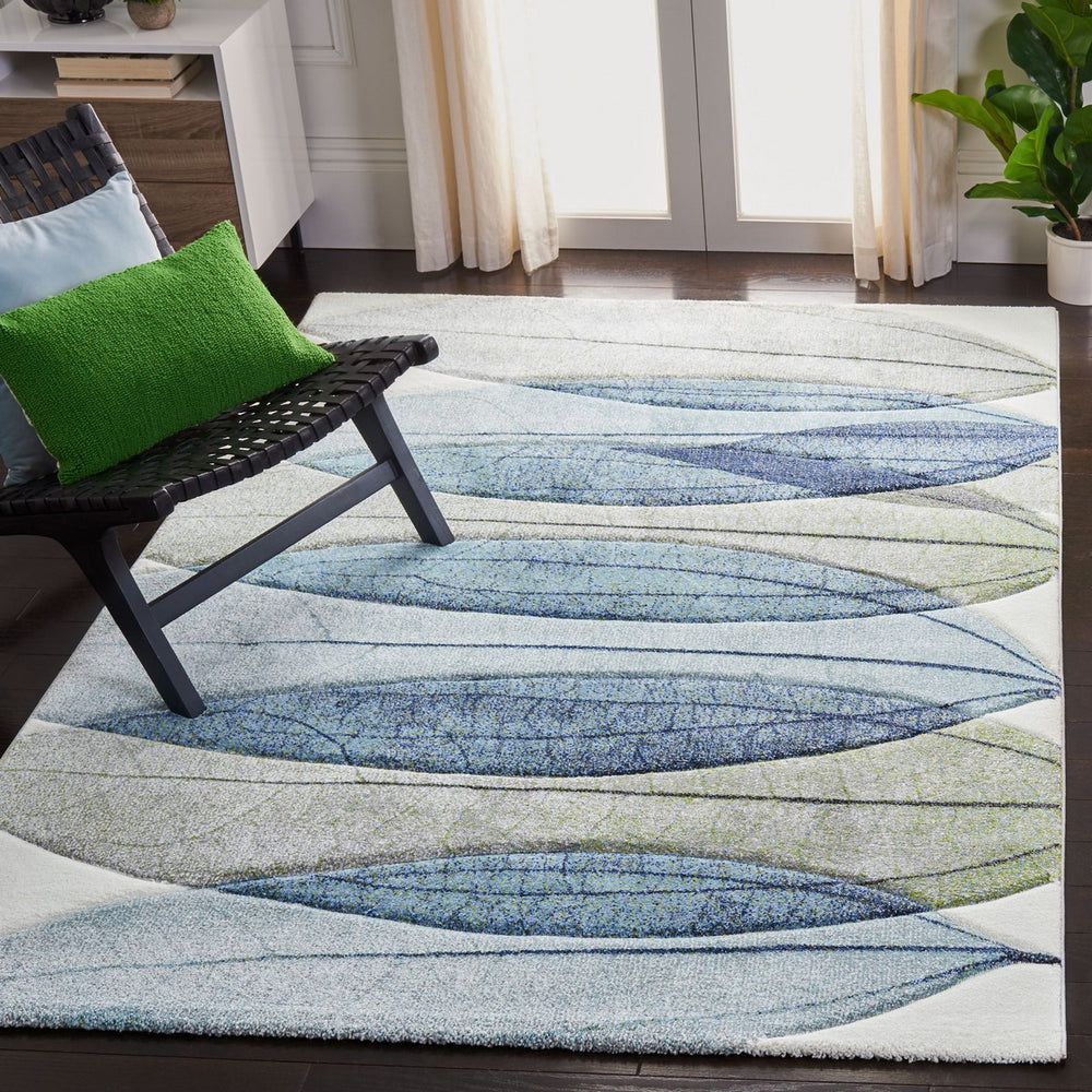 Safavieh Hollywood 703 Power Loomed 100% Polypropylene Contemporary Rug HLW703A-9