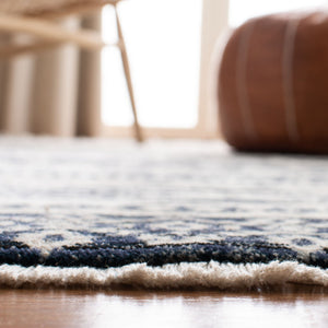 Safavieh Herat 370 Power Loomed 65% Polypropylene/30% Cotton/5% Polyester Traditional Rug HRT370G-7R