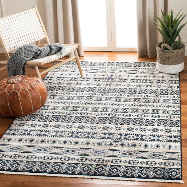 Safavieh Herat 370 Power Loomed 65% Polypropylene/30% Cotton/5% Polyester Traditional Rug HRT370G-7R