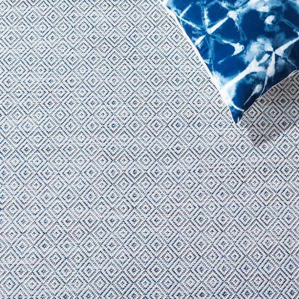 Safavieh Hampton 230 Power Loomed 100% Polypropylene Indoor/Outdoor Rug HTN230M-9