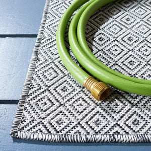 Safavieh Hampton 230 Power Loomed 100% Polypropylene Indoor/Outdoor Rug HTN230Z-9