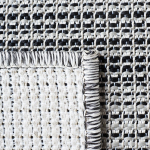 Safavieh Hampton 231 Power Loomed 100% Polypropylene Indoor/Outdoor Rug HTN231G-9