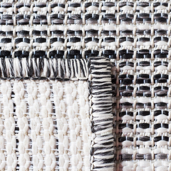 Safavieh Hampton 231 Power Loomed 100% Polypropylene Indoor/Outdoor Rug HTN231Z-9