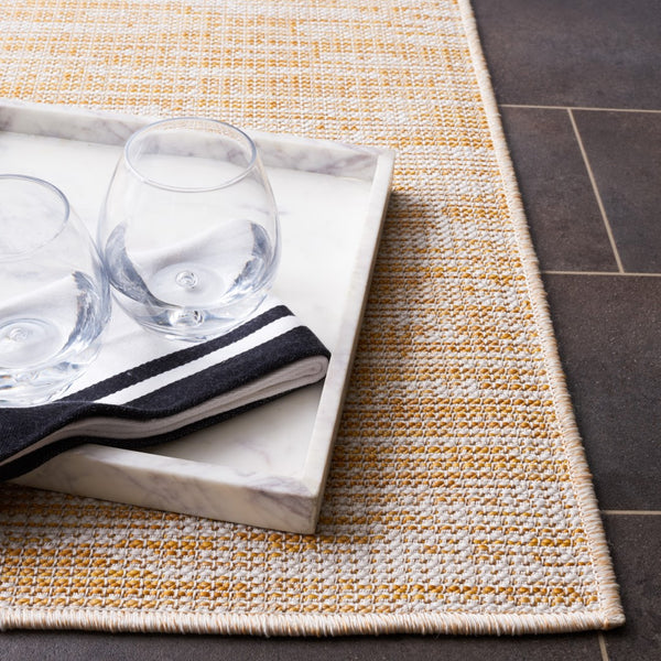 Safavieh Hampton 200 Power Loomed 100% Polypropylene Outdoor Rug HTN238C-9