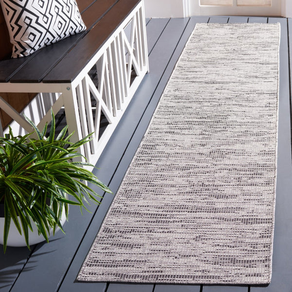 Safavieh Hampton 200 Power Loomed 100% Polypropylene Outdoor Rug HTN238Z-9