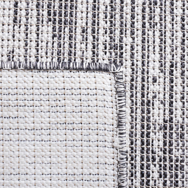 Safavieh Hampton 200 Power Loomed 100% Polypropylene Outdoor Rug HTN238Z-9