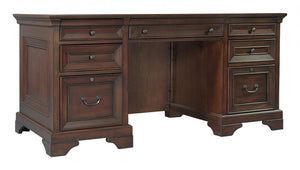 Aspenhome Richmond Traditional 66" Executive Desk I40-303