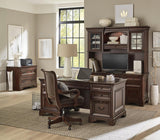 Aspenhome Richmond Traditional 66" Executive Desk I40-303