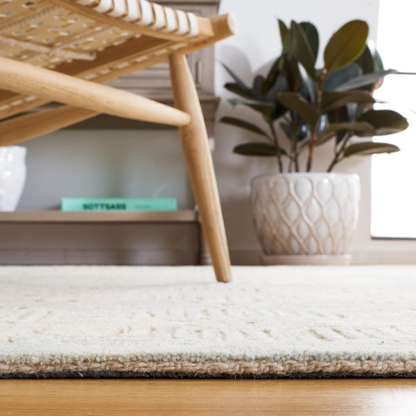 Safavieh Ikat 805 Hand Tufted 80% Wool/20% Cotton Contemporary Rug IKT805B-8