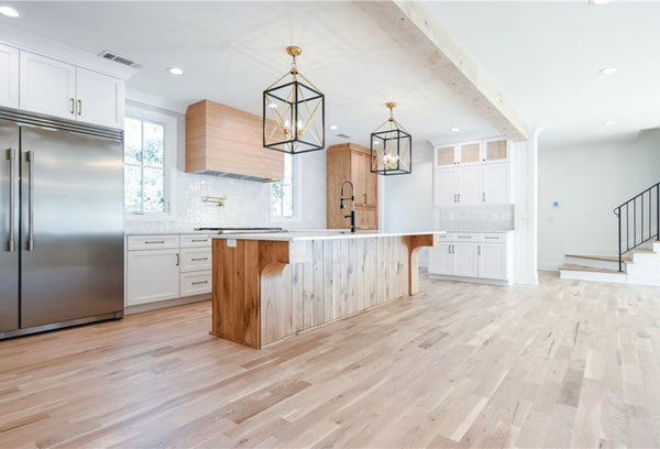 Zeugma HD100 Black and Gold Lantern