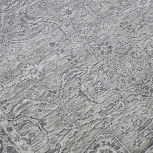 AMER Rugs Inara INA-10 Hand-Loomed Bordered Classic Area Rug Light Gray 10' x 14'