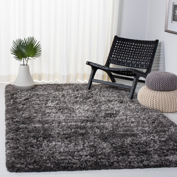 Safavieh Iceland Shag 511 Power Loomed Polypropylene Pile Rug ISG511H-6