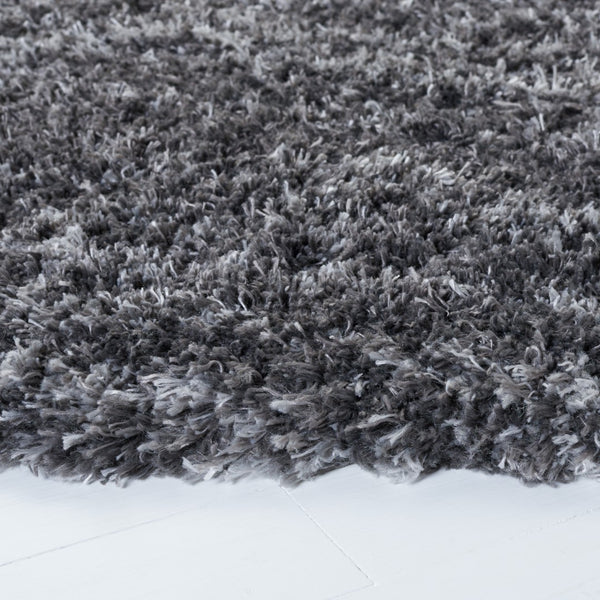 Safavieh Iceland Shag 511 Power Loomed Polypropylene Pile Shag & Flokati Rug ISG511H-9