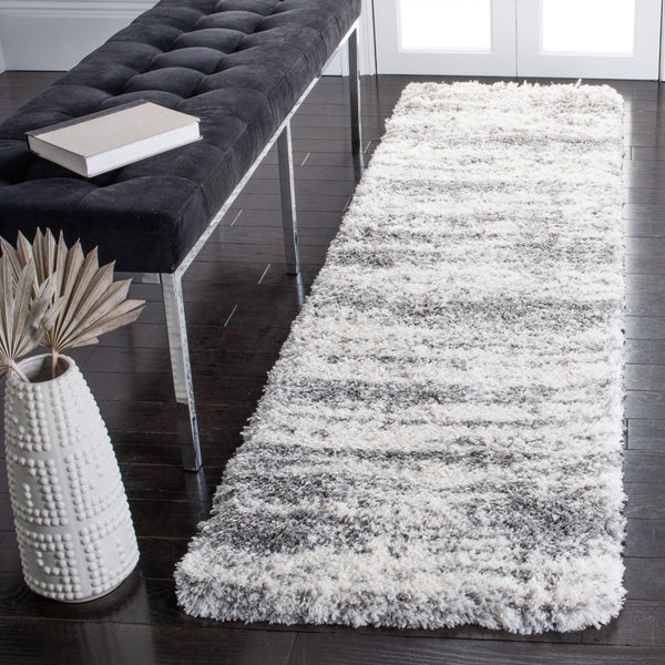Safavieh Iceland Shag 512 Power Loomed Polypropylene Pile Shag & Flokati Rug ISG512A-9