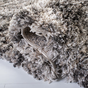 Safavieh Iceland Shag 519 Power Loomed Polypropylene Pile Shag & Flokati Rug ISG519F-8SQ