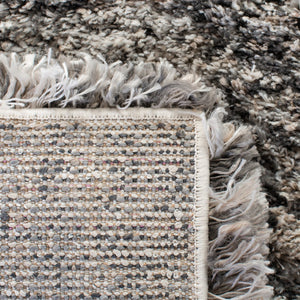 Safavieh Iceland Shag 519 Power Loomed Polypropylene Pile Rug ISG519F-6