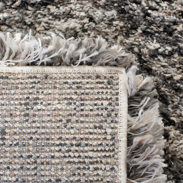 Safavieh Iceland Shag 519 Power Loomed Polypropylene Pile Rug ISG519F-6