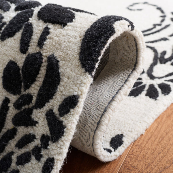 Safavieh Jardin 732 Hand Tufted 80% Wool/20% Cotton Country & Floral Rug JAR732Z-8