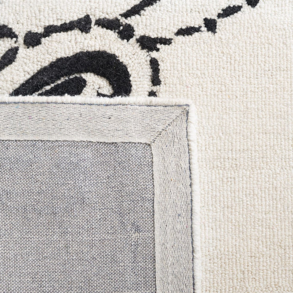 Safavieh Jardin 732 Hand Tufted 80% Wool/20% Cotton Country & Floral Rug JAR732Z-8