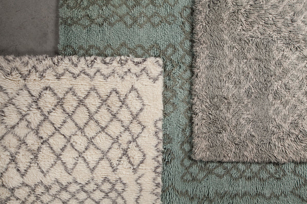 Chandra Rugs Jeri 100% Wool Hand Knotted Contemporary Shag Rug Grey 7'9 x 10'6