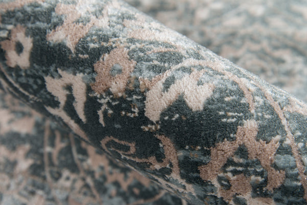 Momeni Juliet JU-03 Machine Made Traditional Distressed Design Indoor Area Rug Green 8'6" x 11'6" JULIEJU-03GRN86B6