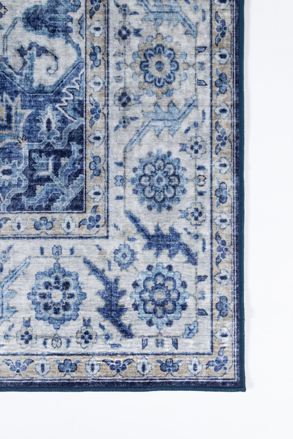 Momeni Karachi KAR-8 Machine Made Traditional Medallion Indoor Area Rug Blue 8' x 10' KARACKAR-8BLU80A0