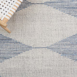 Safavieh Kilim 309 Overall Content: 65% Wool, 35% Cotton Flat Weave Rug KLM309L-5