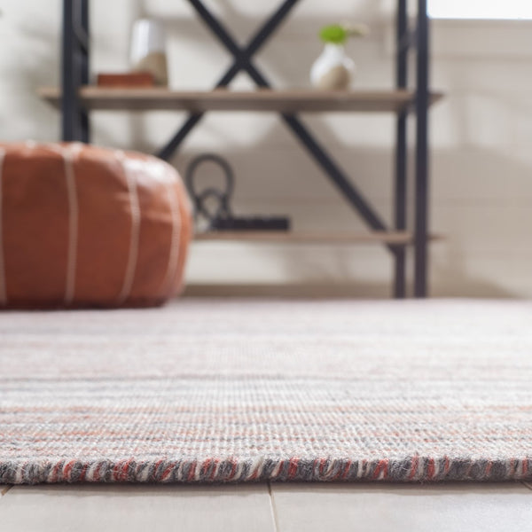 Safavieh Kilim 313 Overall Content: 100% PET Flat Weave Rug KLM313Q-5