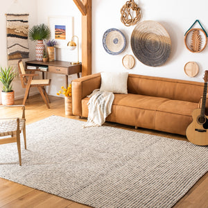 Kilim 378 Flat Weave 80% Wool, 20% Cotton Rug Black / Ivory 80% Wool, 20% Cotton KLM378Z-8