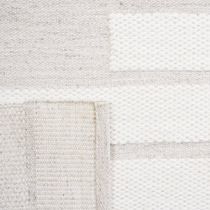 Safavieh Kilim 448 Hand Woven Polyester Rug KLM448B-5