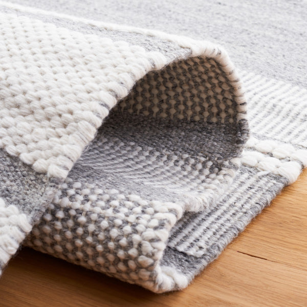 Safavieh Kilim 448 Hand Woven Polyester Rug KLM448F-5