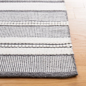 Safavieh Kilim 448 Hand Woven Polyester Rug KLM448H-5