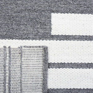 Safavieh Kilim 448 Hand Woven Polyester Rug KLM448H-5